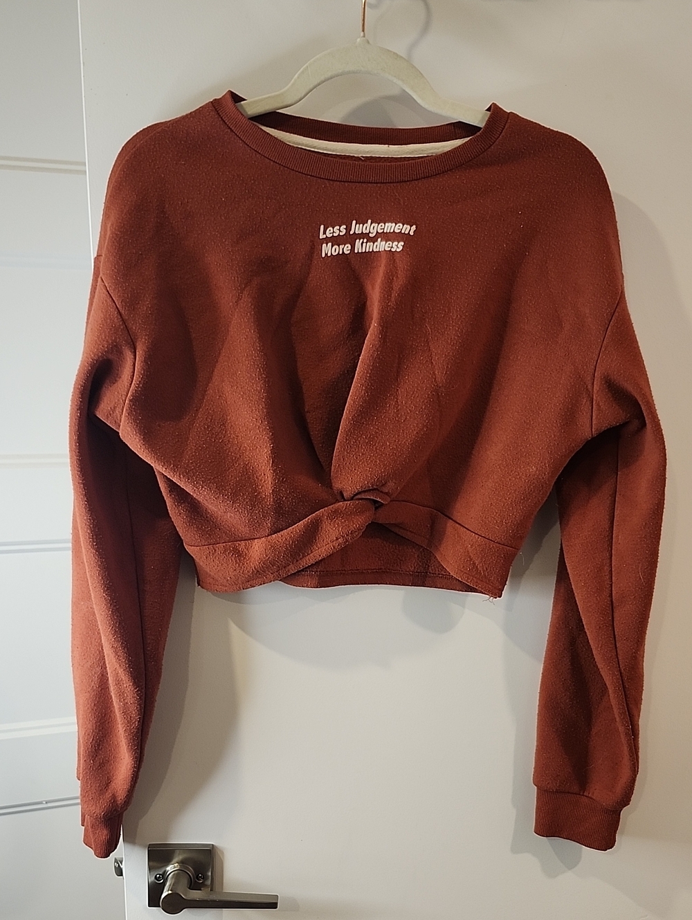 P2P 19" Ardene Cropped Twist Sweatshirt - Rust